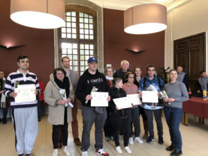 Les lauréats avec leurs accompagnants et les directions